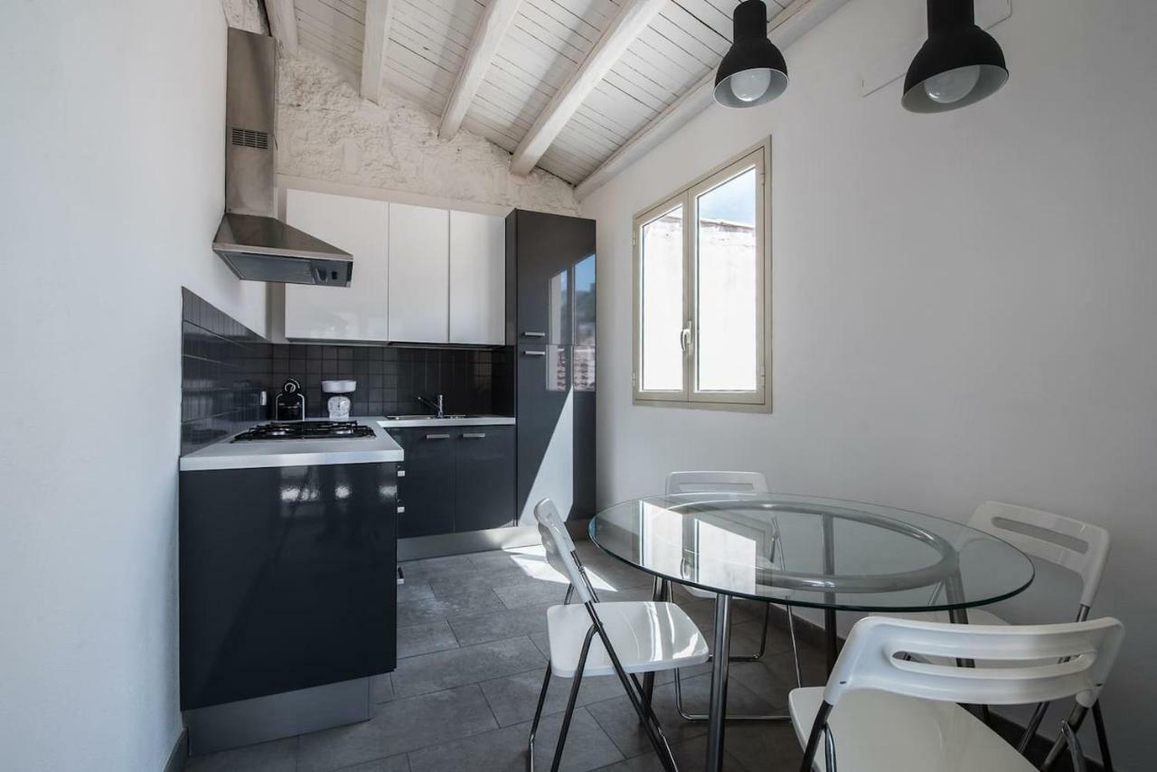 The Gray Super Attico Apartment Palermo Bagian luar foto