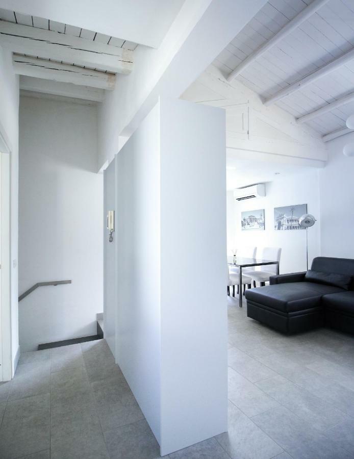 The Gray Super Attico Apartment Palermo Bagian luar foto